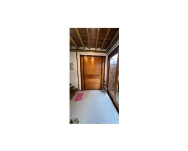 Foto de ITANHAÉM - CASA COND. FECHADO - 4 SUÍTES - PISCINA - 207M²
