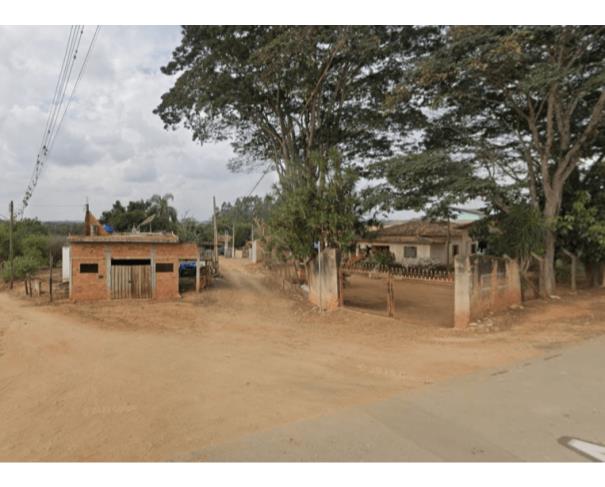 Foto de CAPÃO BONITO- UMA CASA E SEU TERRENO DE 697M²