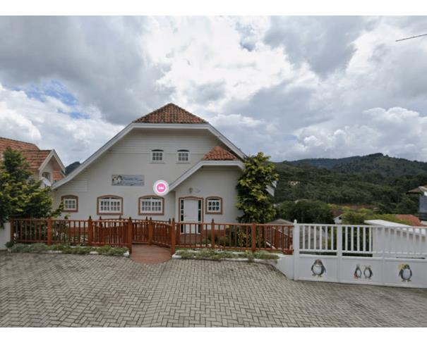 Foto de CAMPOS DO JORDÃO - CASA COM 4(QUATRO) PAVIMENTOS -ÁREA 445M²